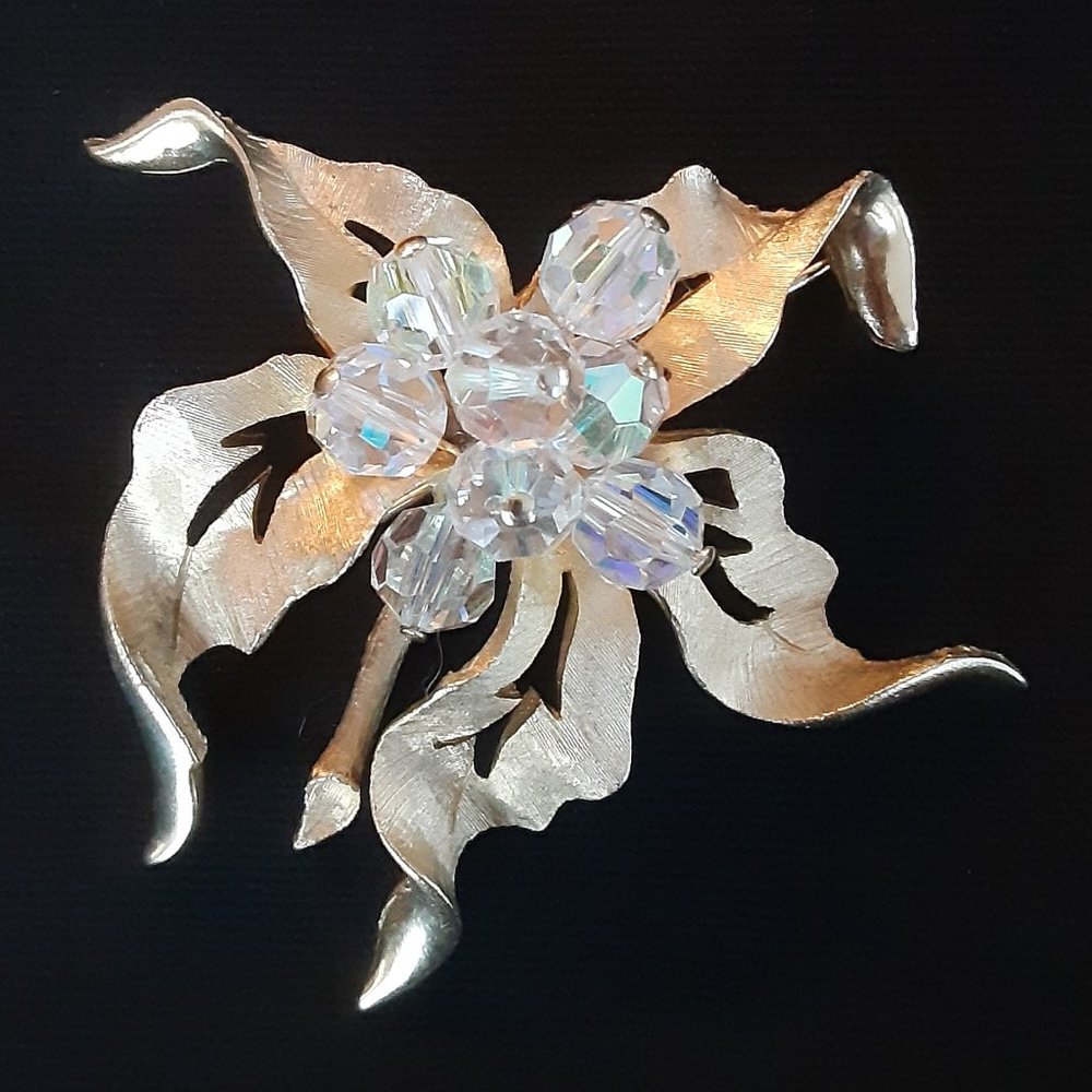 PARCO vintage aurora borealis crystal brooch